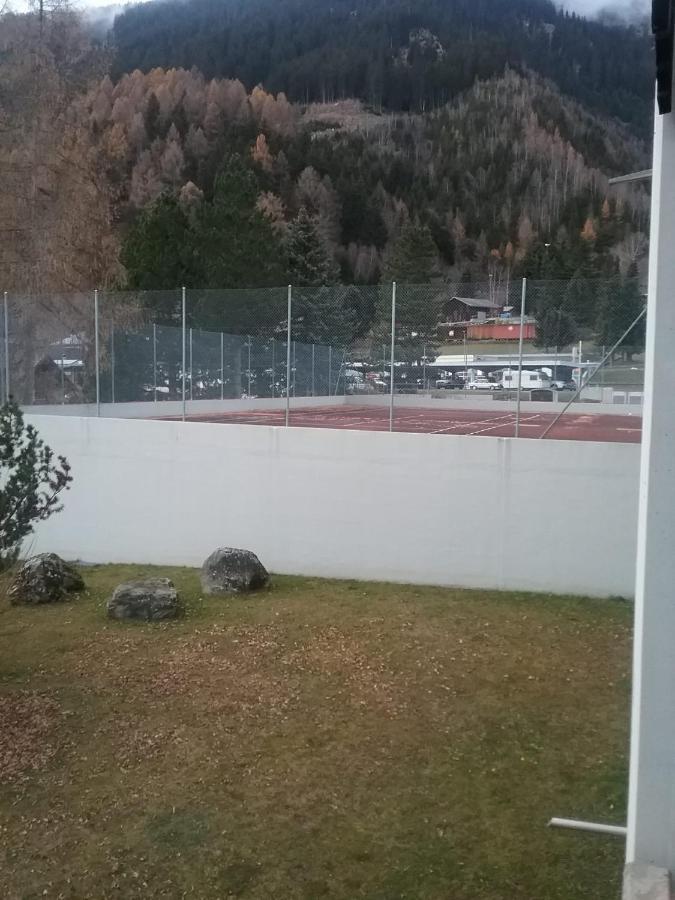 Disentiserhof Mila Esterno foto