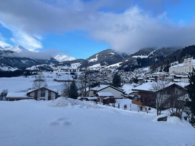 Disentiserhof Mila Esterno foto